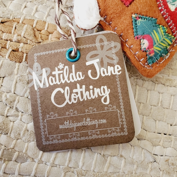 NWT Matilda Jane Felt House Christmas Tree Ornament - Picture 5 of 6